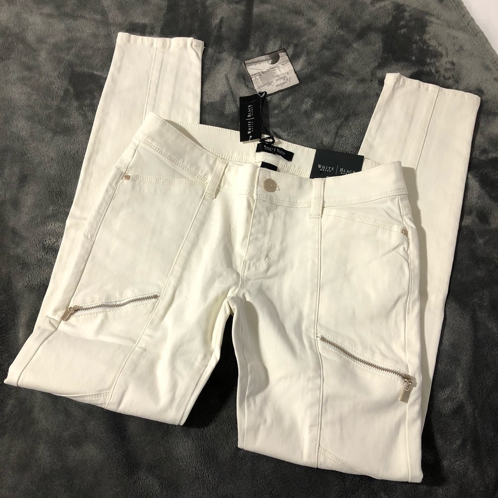 WHITE HOUSE BLACK MARKET Skinny Cargo